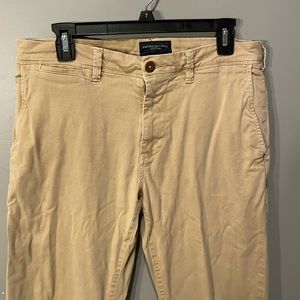 MENS AEO KHAKI PANTS